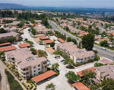 2320 Del Mar Way - Photo Thumbnail 21