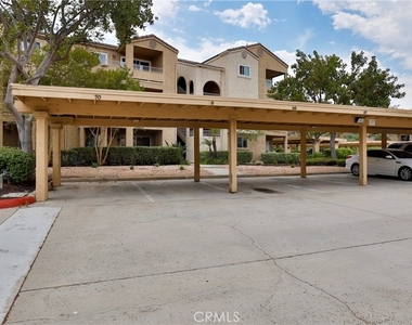 2320 Del Mar Way - Photo Thumbnail 17