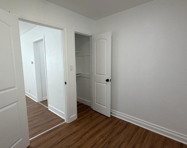 723 Florida St - Photo Thumbnail 3