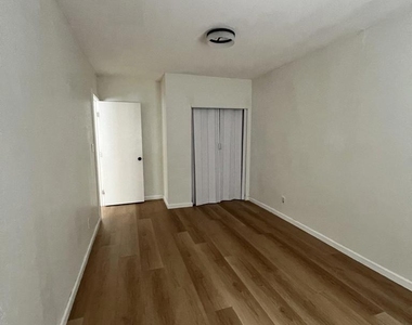 1910 Marin St, - Photo Thumbnail 10
