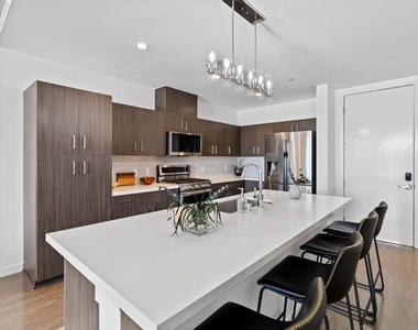 4140 Glencoe Avenue - Photo Thumbnail 15