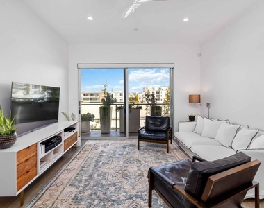 4140 Glencoe Avenue - Photo Thumbnail 17
