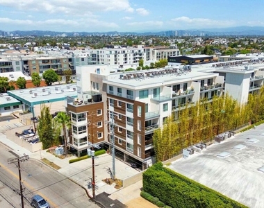 4140 Glencoe Avenue - Photo Thumbnail 39
