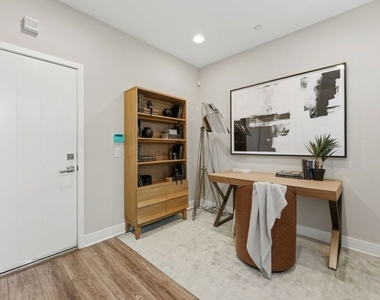 2753 Waverly Drive - Photo Thumbnail 2