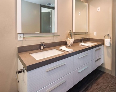 1217 Horn Avenue - Photo Thumbnail 15