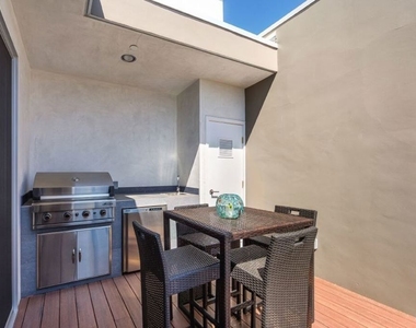 1217 Horn Avenue - Photo Thumbnail 19