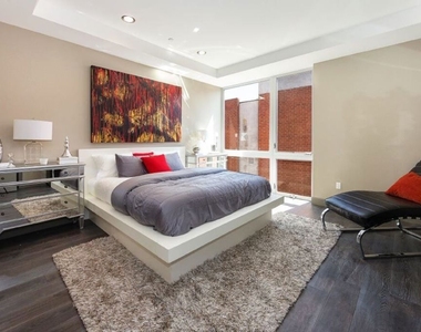 1217 Horn Avenue - Photo Thumbnail 10