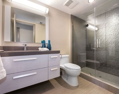 1217 Horn Avenue - Photo Thumbnail 17