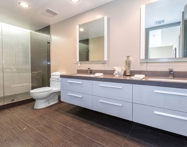 1217 Horn Avenue - Photo Thumbnail 12