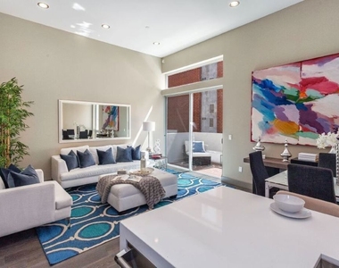 1217 Horn Avenue - Photo Thumbnail 4