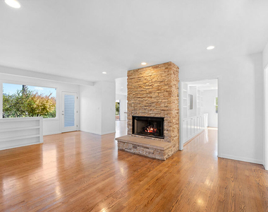 6644 Wildlife Road - Photo Thumbnail 8