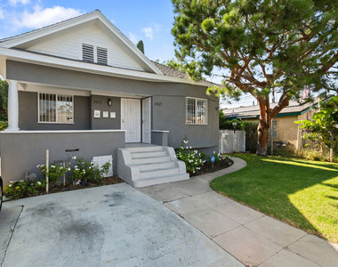 3421 Walton Avenue - Photo Thumbnail 18