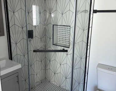 4308 3/4 Leimert Boulevard - Photo Thumbnail 5