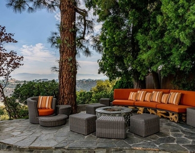 2238 Stradella Road - Photo Thumbnail 72