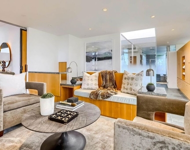 2238 Stradella Road - Photo Thumbnail 31