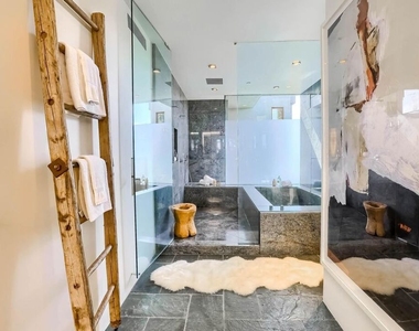 2238 Stradella Road - Photo Thumbnail 38