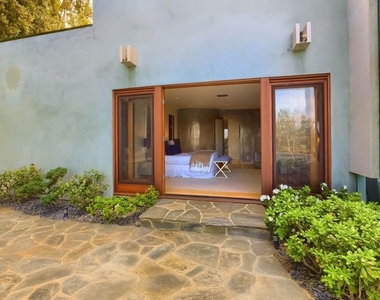 2238 Stradella Road - Photo Thumbnail 57
