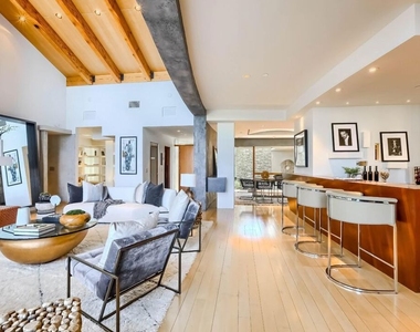 2238 Stradella Road - Photo Thumbnail 6