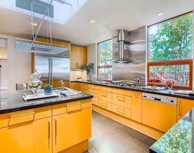 2238 Stradella Road - Photo Thumbnail 16