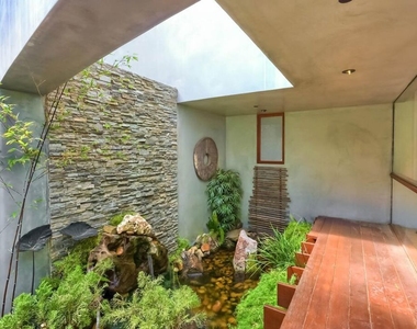 2238 Stradella Road - Photo Thumbnail 64