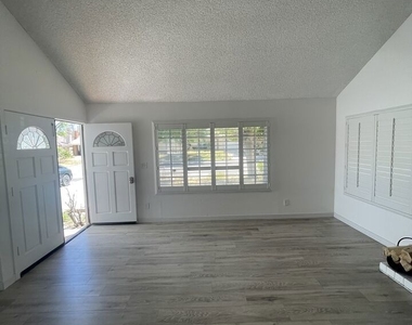 3021 Limewood Lane - Photo Thumbnail 29