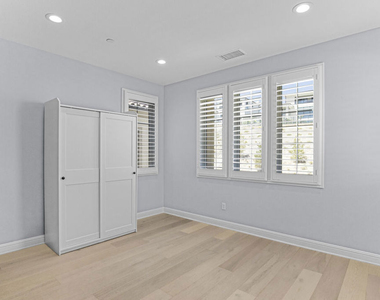 20326 W Liverpool Way - Photo Thumbnail 41