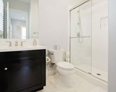 20326 W Liverpool Way - Photo Thumbnail 40
