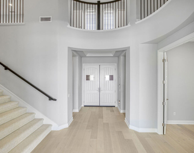 20326 W Liverpool Way - Photo Thumbnail 7