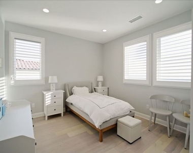 20326 W Liverpool Way - Photo Thumbnail 36