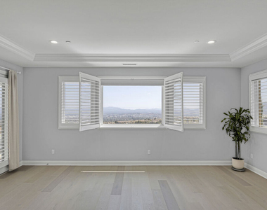 20326 W Liverpool Way - Photo Thumbnail 28
