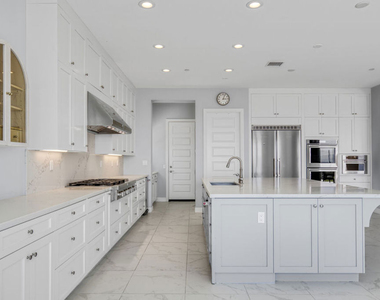 20326 W Liverpool Way - Photo Thumbnail 19
