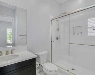20326 W Liverpool Way - Photo Thumbnail 48