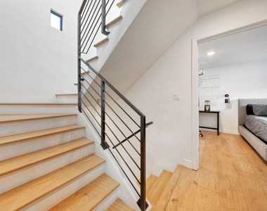 5317 Pacific Avenue - Photo Thumbnail 35