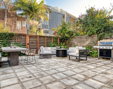 5317 Pacific Avenue - Photo Thumbnail 10