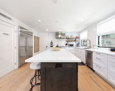 5317 Pacific Avenue - Photo Thumbnail 15