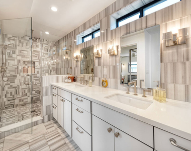 5317 Pacific Avenue - Photo Thumbnail 29