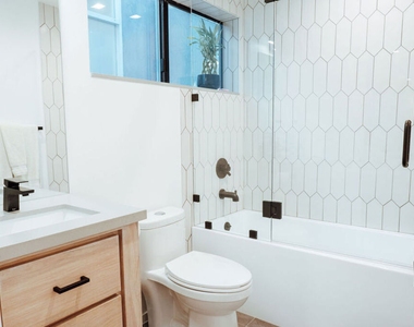 115 Park Place - Photo Thumbnail 37