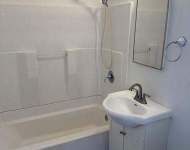 839 N Alexandria Avenue - Photo Thumbnail 31
