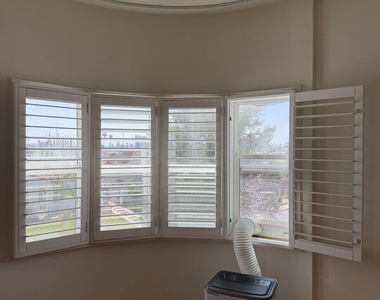 839 N Alexandria Avenue - Photo Thumbnail 7