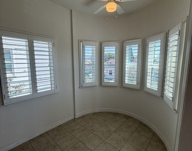 839 N Alexandria Avenue - Photo Thumbnail 10