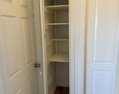 839 N Alexandria Avenue - Photo Thumbnail 30