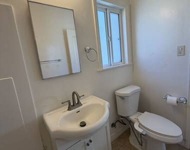 839 N Alexandria Avenue - Photo Thumbnail 32