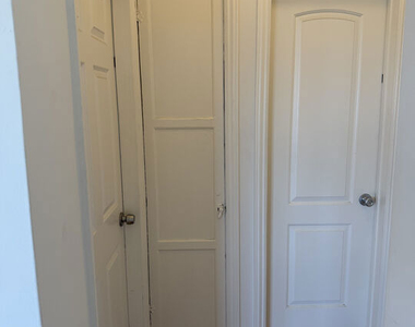 839 N Alexandria Avenue - Photo Thumbnail 29
