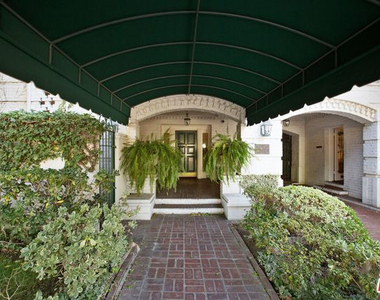 1416 Havenhurst Drive - Photo Thumbnail 13