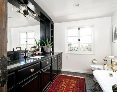 3351 N Knoll Drive - Photo Thumbnail 26