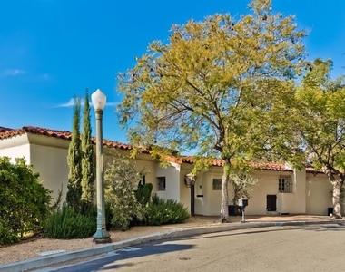 3351 N Knoll Drive - Photo Thumbnail 33