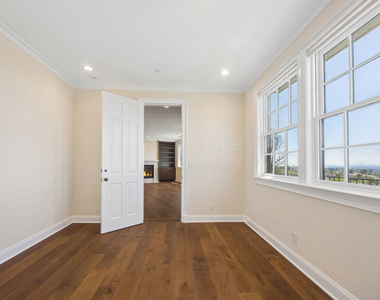 15201 Mc Kendree Avenue - Photo Thumbnail 14