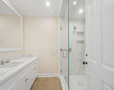 15201 Mc Kendree Avenue - Photo Thumbnail 30