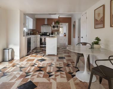 804 Pacific Avenue - Photo Thumbnail 27