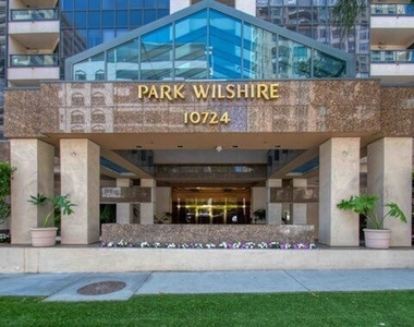 10724 Wilshire Boulevard - Photo Thumbnail 14